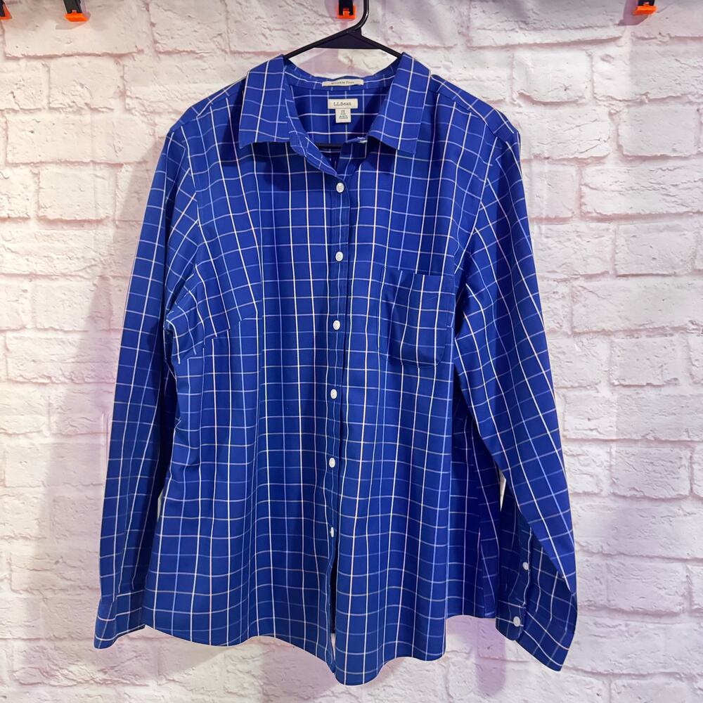 L.L. Bean 1X Blue with white/pink button up wrinkle free shirt untucked style